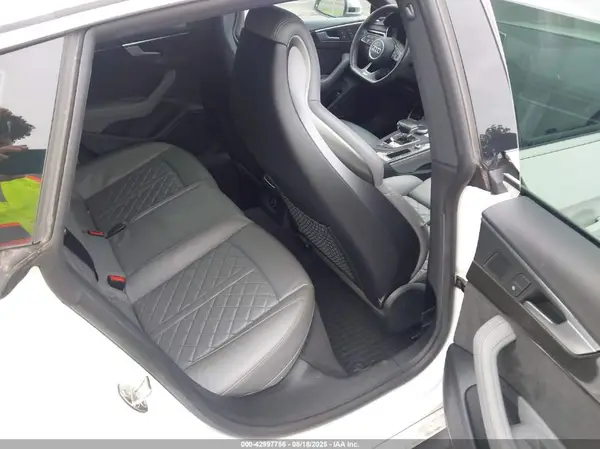 WAUC4CF51JA020000 2018 AUDI S5 - Image 8