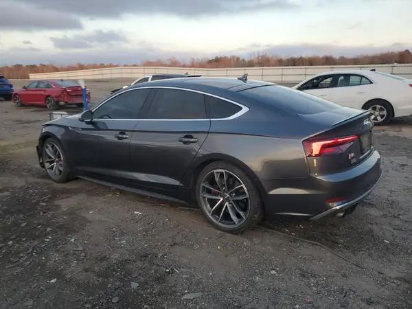 WAUC4CF51JA090516 2018 AUDI S5 - Image 2