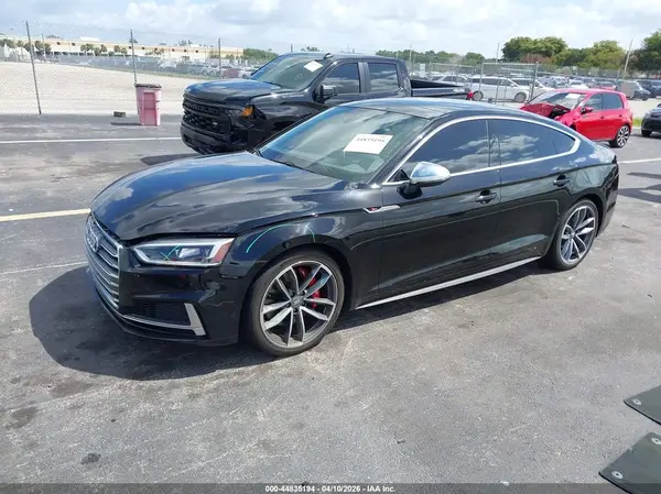 WAUC4CF51JA091360 2018 AUDI S5 - Image 2