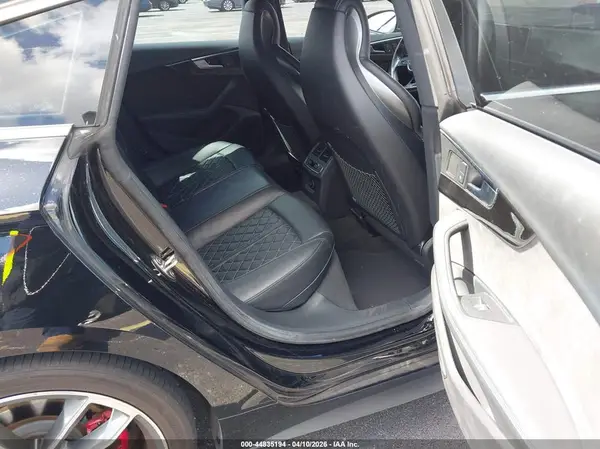 WAUC4CF51JA091360 2018 AUDI S5 - Image 8