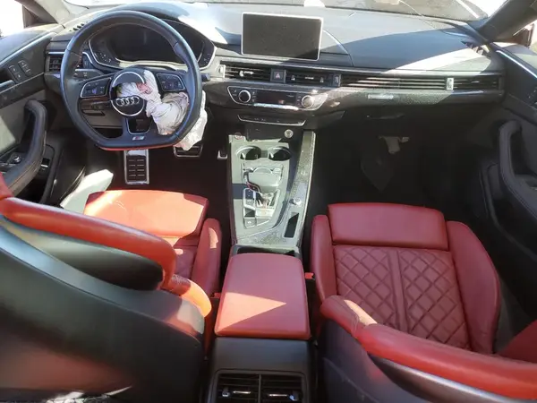 WAUC4CF51JA094792 2018 AUDI RS5 - Image 8