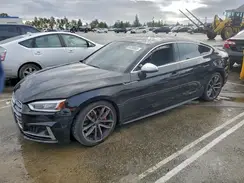 WAUC4CF51JA104270 2018 AUDI S5