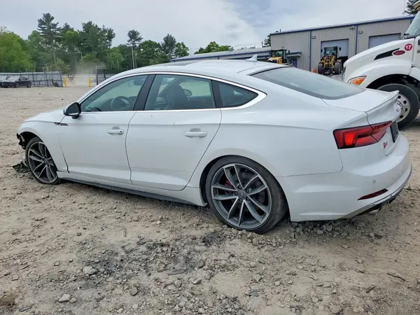 WAUC4CF51JA116922 2018 AUDI RS5 - Image 2