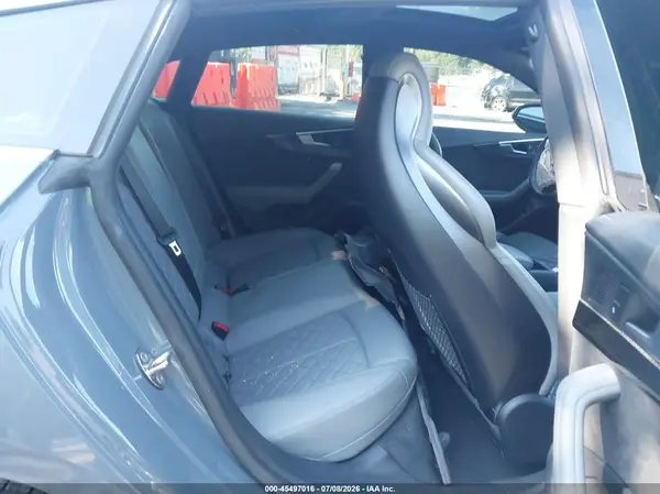 WAUC4CF51JA120601 2018 AUDI S5 - Image 8