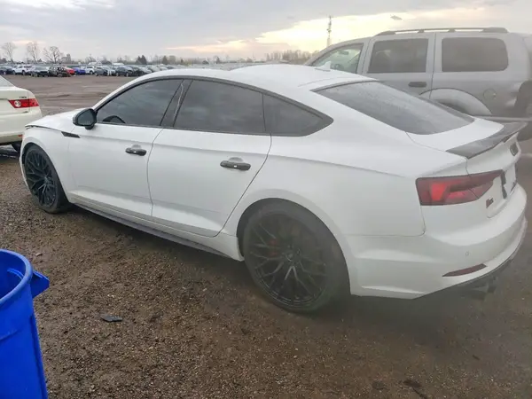 WAUC4CF51KA048476 2019 AUDI RS5 - Image 2