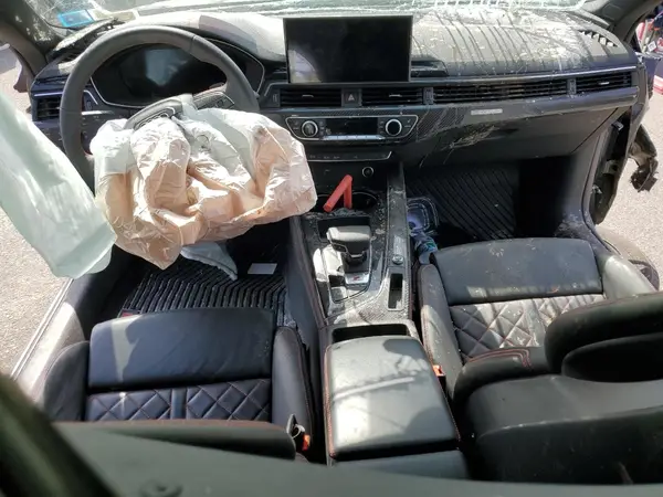 WAUC4CF51RA073985 2024 AUDI RS5 - Image 8