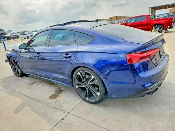 WAUC4CF51RA122716 2024 AUDI RS5 - Image 2