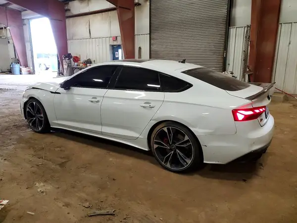 WAUC4CF51SA014960 2025 AUDI RS5 - Image 2