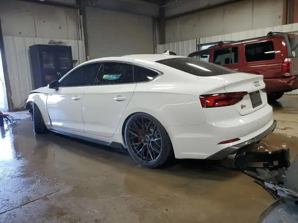 WAUC4CF52JA027019 2018 AUDI S5 - Image 2