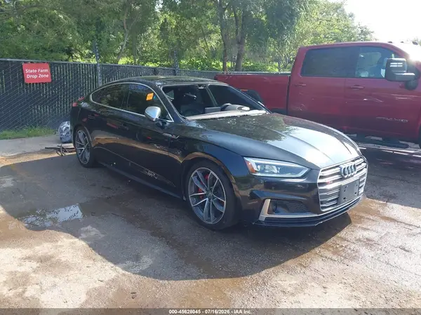 WAUC4CF52JA088466 2018 AUDI S5 - Image 1