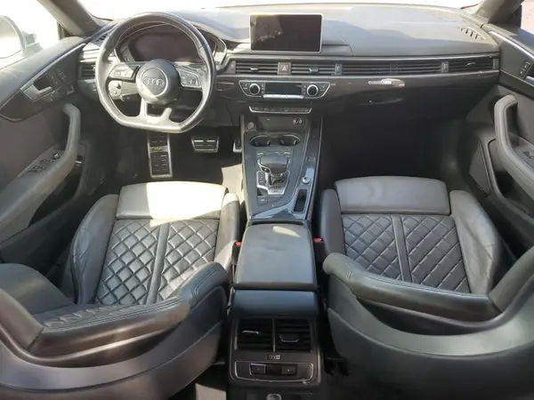 WAUC4CF52JA117965 2018 AUDI RS5 - Image 8