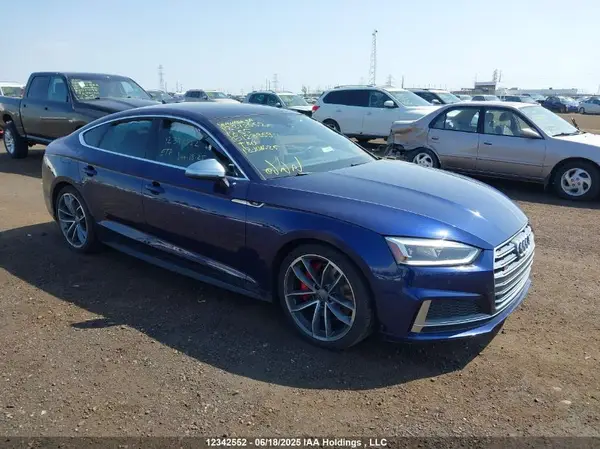WAUC4CF52JA123359 2018 AUDI S5 - Image 1