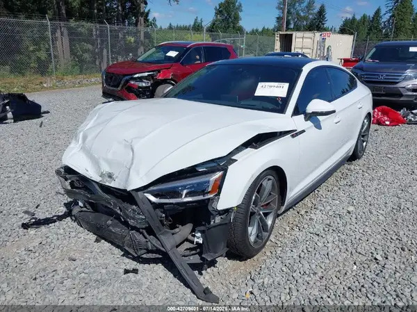 WAUC4CF52KA072298 2019 AUDI S5 - Image 2