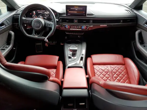 WAUC4CF52KA081860 2019 AUDI RS5 - Image 8