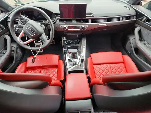 WAUC4CF52SA012733 2025 AUDI RS5 - Image 8