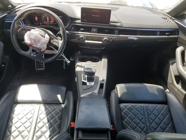 WAUC4CF53JA011167 2018 AUDI RS5 - Image 8