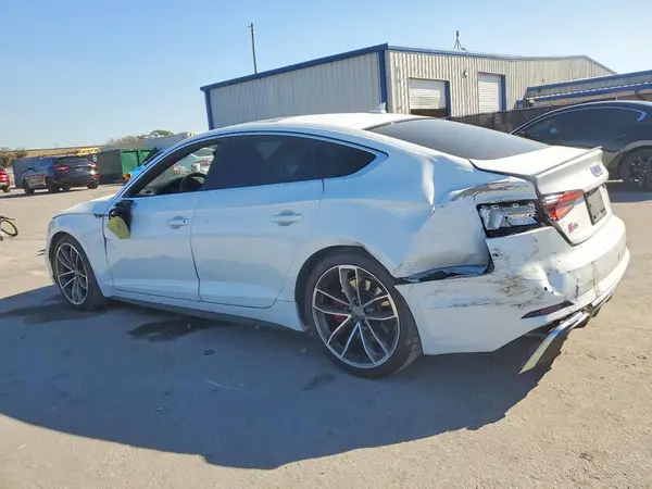 WAUC4CF53JA011170 2018 AUDI S5 - Image 2