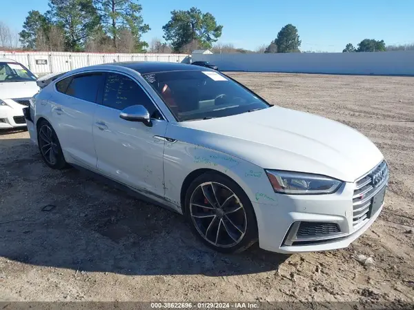 WAUC4CF53JA023531 2018 AUDI S5 - Image 1