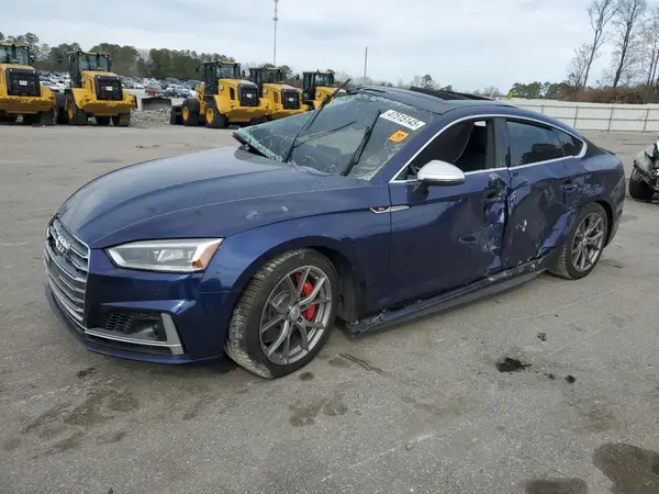 WAUC4CF53JA045092 2018 AUDI RS5 - Image 1