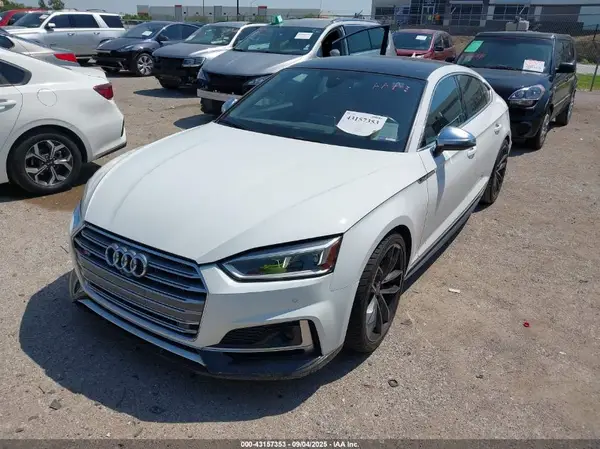 WAUC4CF53JA112130 2018 AUDI S5 - Image 2