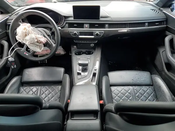 WAUC4CF53KA099235 2019 AUDI RS5 - Image 8