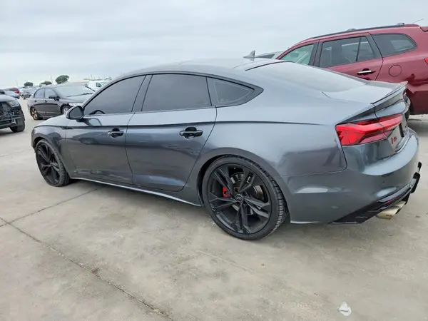 WAUC4CF53LA005582 2020 AUDI RS5 - Image 2