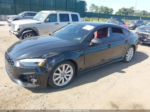 WAUC4CF53SA011848 2025 AUDI S5 - Image 2