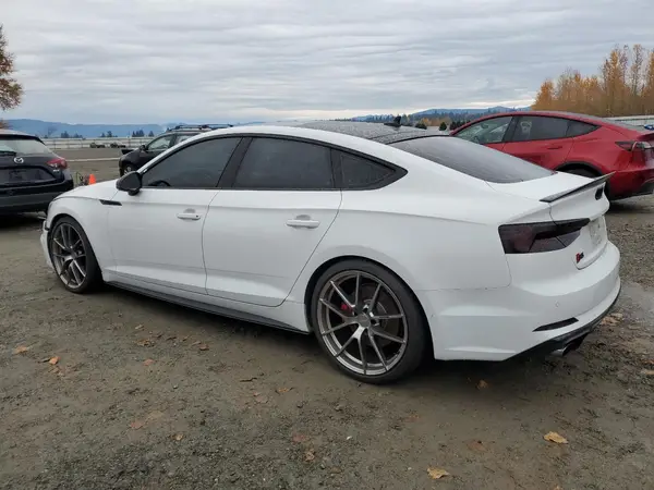 WAUC4CF54JA055341 2018 AUDI S5 - Image 2