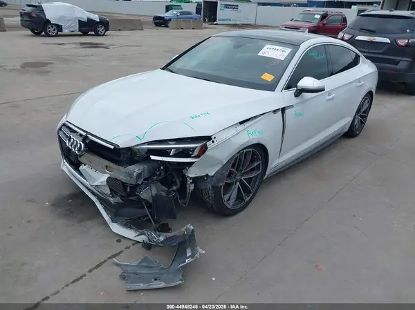 WAUC4CF54JA058014 2018 AUDI S5 - Image 2