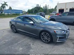 WAUC4CF54JA064430 2018 AUDI S5