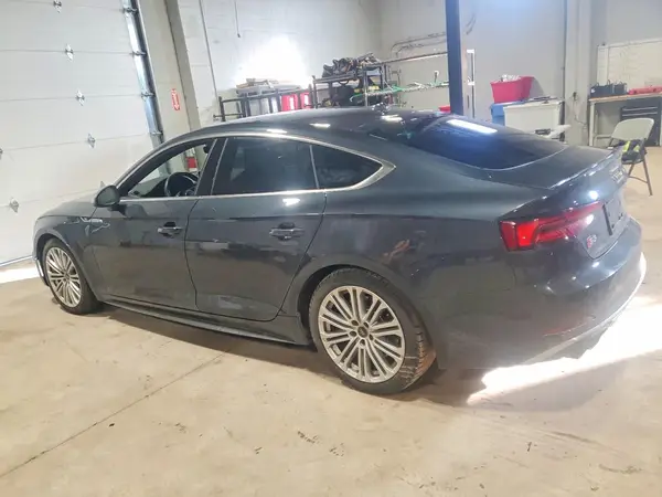 WAUC4CF54JA075833 2018 AUDI RS5 - Image 2