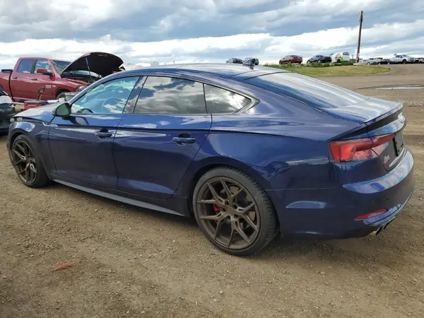WAUC4CF54KA061321 2019 AUDI RS5 - Image 2