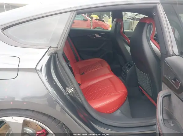 WAUC4CF54KA075817 2019 AUDI S5 - Image 8