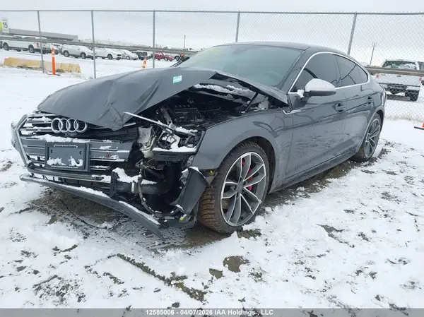 WAUC4CF55JA010893 2018 AUDI S5 - Image 2