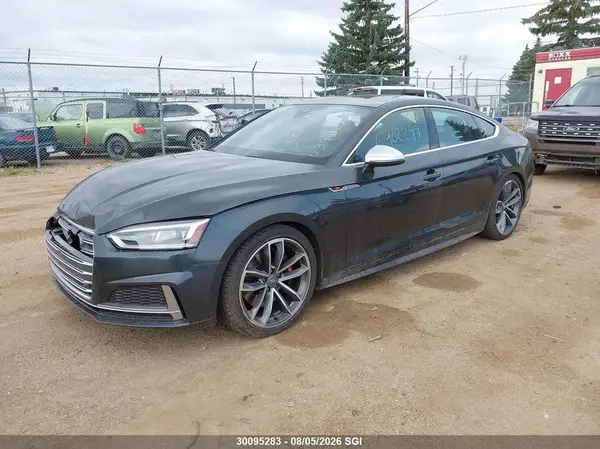 WAUC4CF55JA039360 2018 AUDI S5 - Image 2