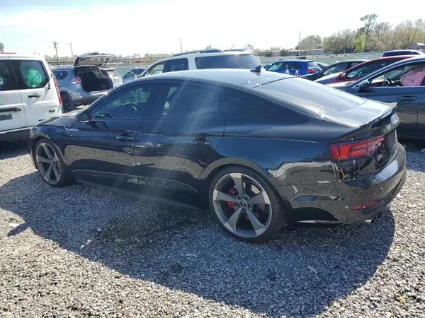WAUC4CF55KA005582 2019 AUDI RS5 - Image 2