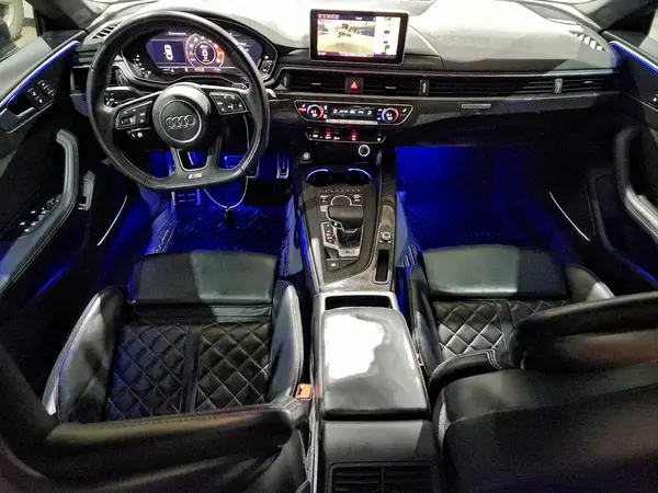 WAUC4CF55KA015576 2019 AUDI S5 - Image 8