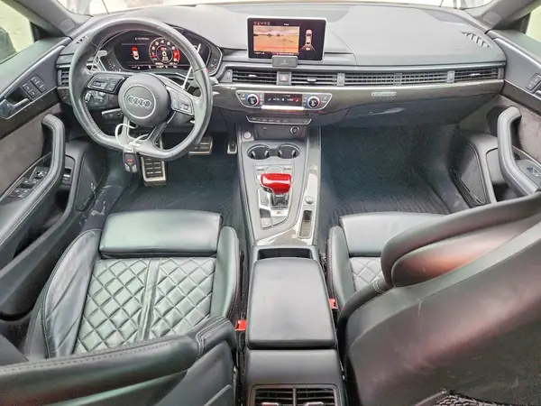 WAUC4CF55KA080573 2019 AUDI RS5 - Image 8