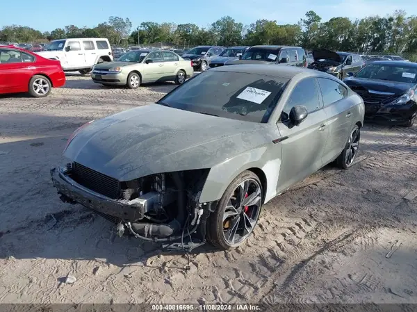 WAUC4CF55NA009331 2022 AUDI S5 - Image 2