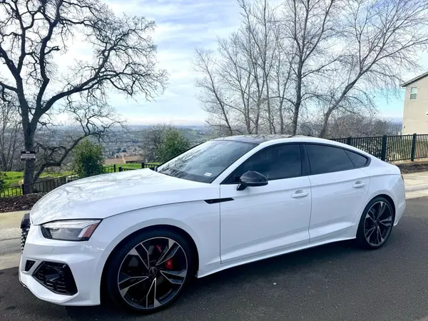 WAUC4CF55SA008255 2025 AUDI S5 - Image 2