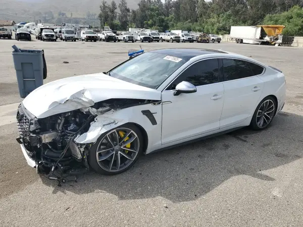 WAUC4CF56JA047211 2018 AUDI RS5 - Image 1