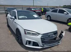 WAUC4CF56JA059634 2018 AUDI S5