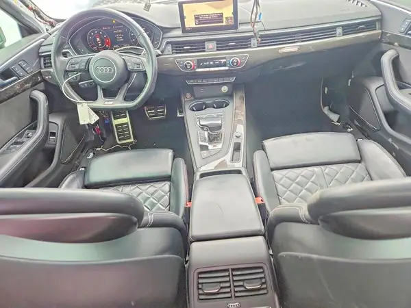 WAUC4CF56JA065398 2018 AUDI RS5 - Image 8