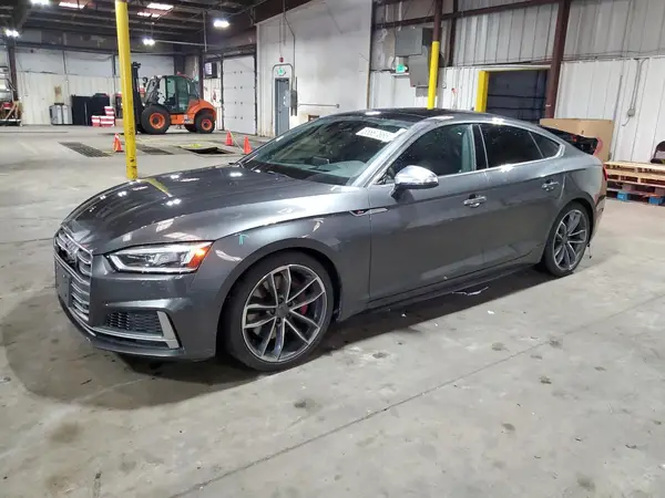 WAUC4CF56JA072142 2018 AUDI RS5 - Image 1