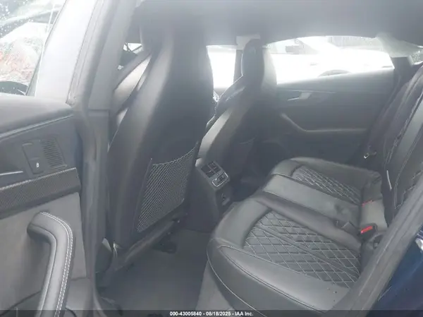 WAUC4CF56JA101333 2018 AUDI S5 - Image 8