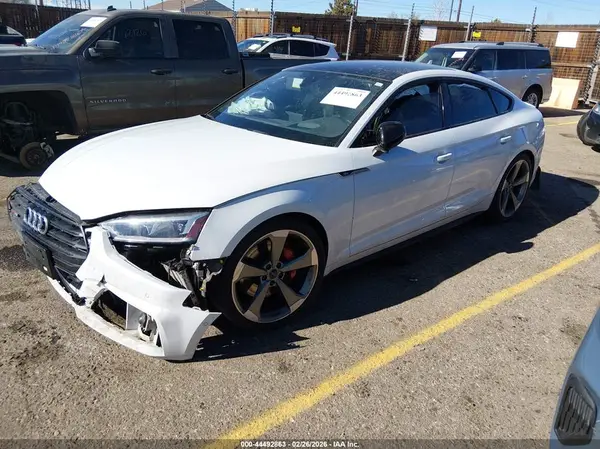 WAUC4CF56KA089038 2019 AUDI S5 - Image 2