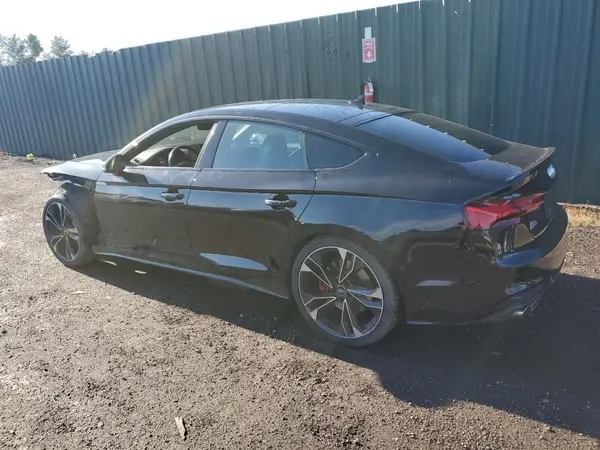 WAUC4CF56MA026752 2021 AUDI S5 - Image 2