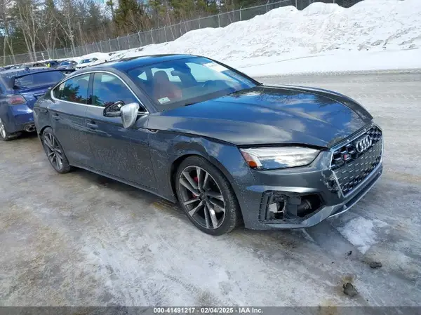 WAUC4CF56MA029506 2021 AUDI S5 - Image 1