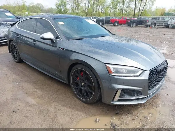 WAUC4CF57JA061764 2018 AUDI S5 - Image 1