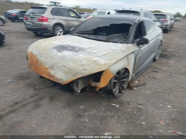 WAUC4CF57JA083747 2018 AUDI S5 - Image 2